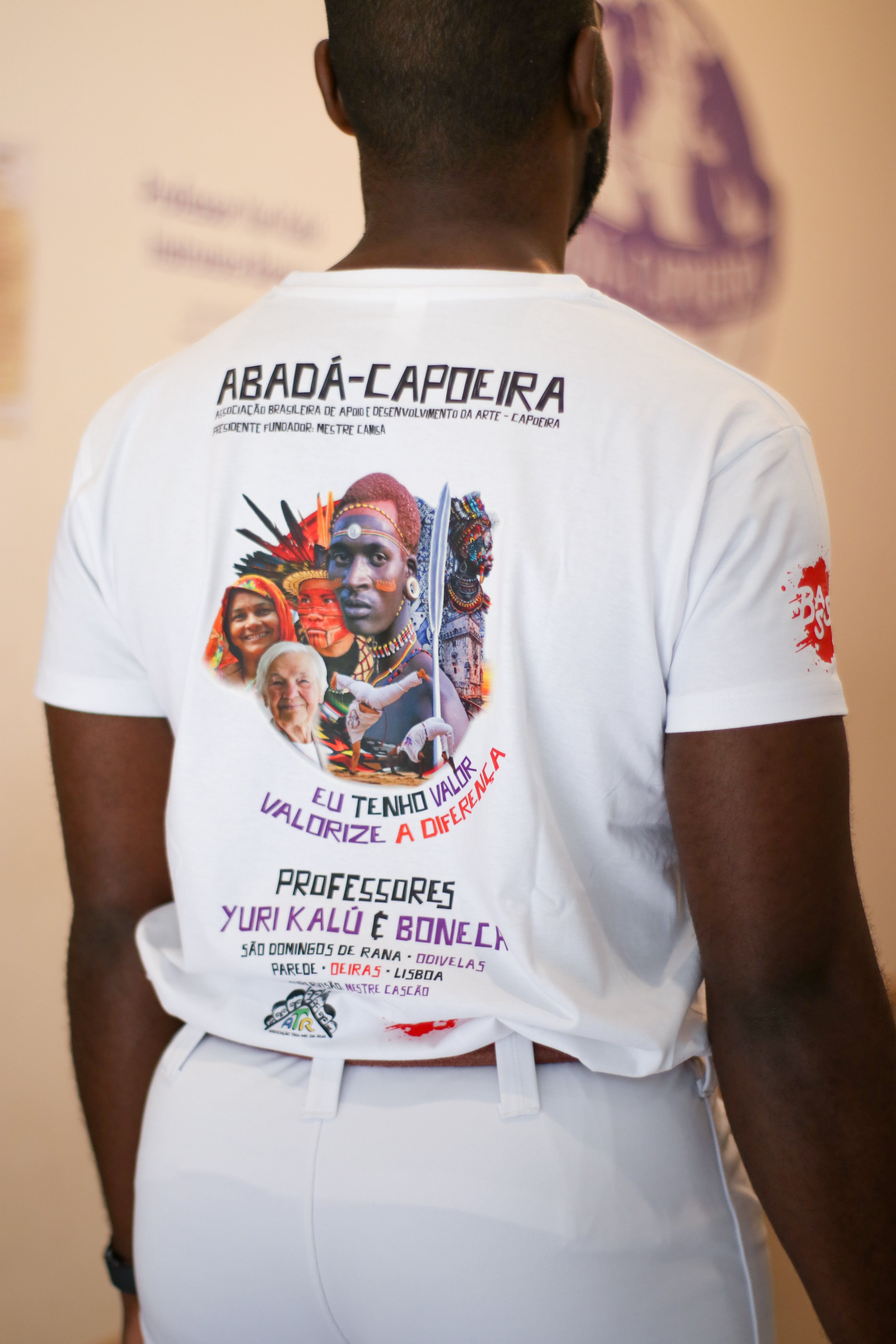 T-shirt manga curta Valorize a diferença